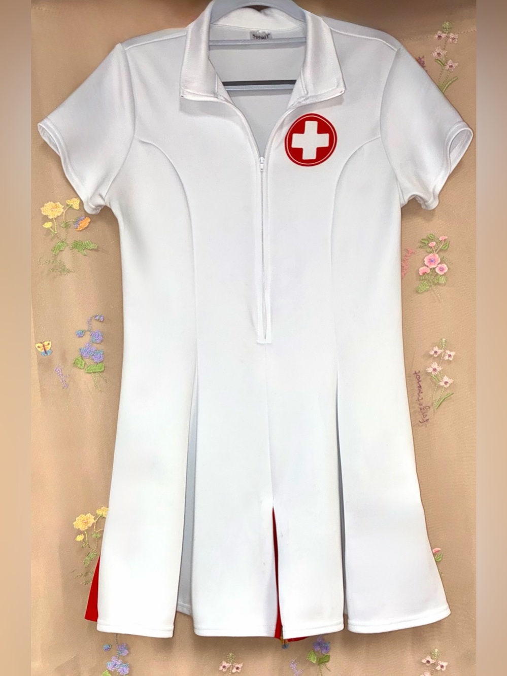 Spirit Halloween Sassy Nurse Costume Dress Women’s Medium